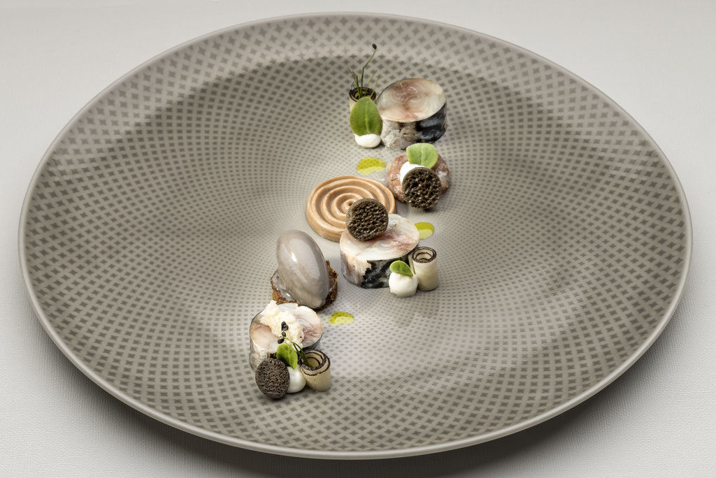 Chateau St Gerlach - Oostwegel Collection, Member Of Relais And Chateaux Valkenburg aan de Geul Екстер'єр фото A dish by Heston Blumenthal